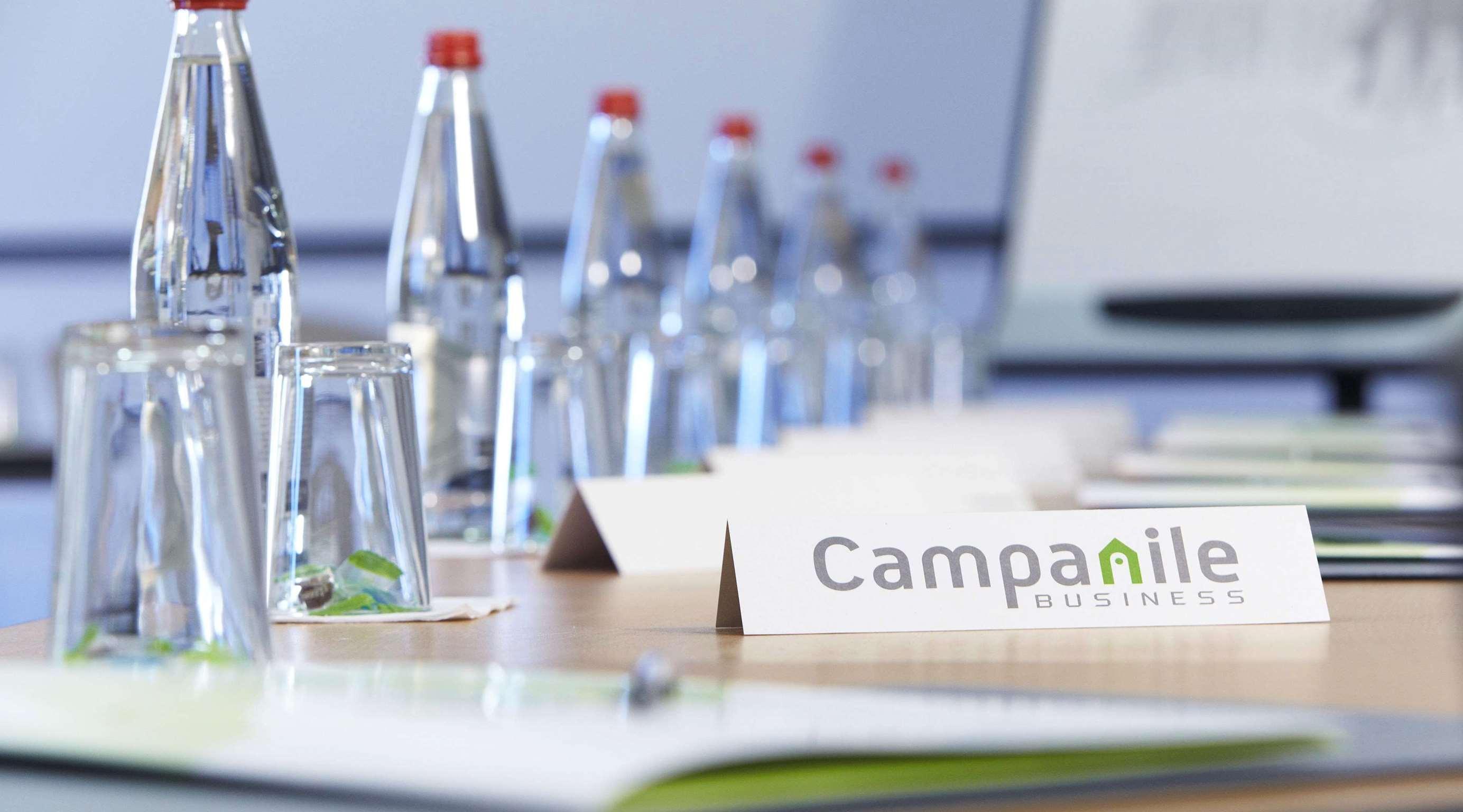 Campanile Pontarlier Hotell Eksteriør bilde