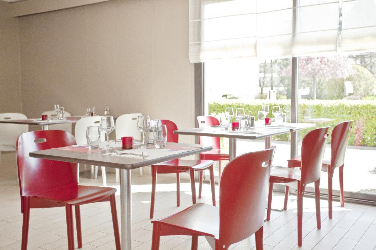 Campanile Pontarlier Hotell Eksteriør bilde
